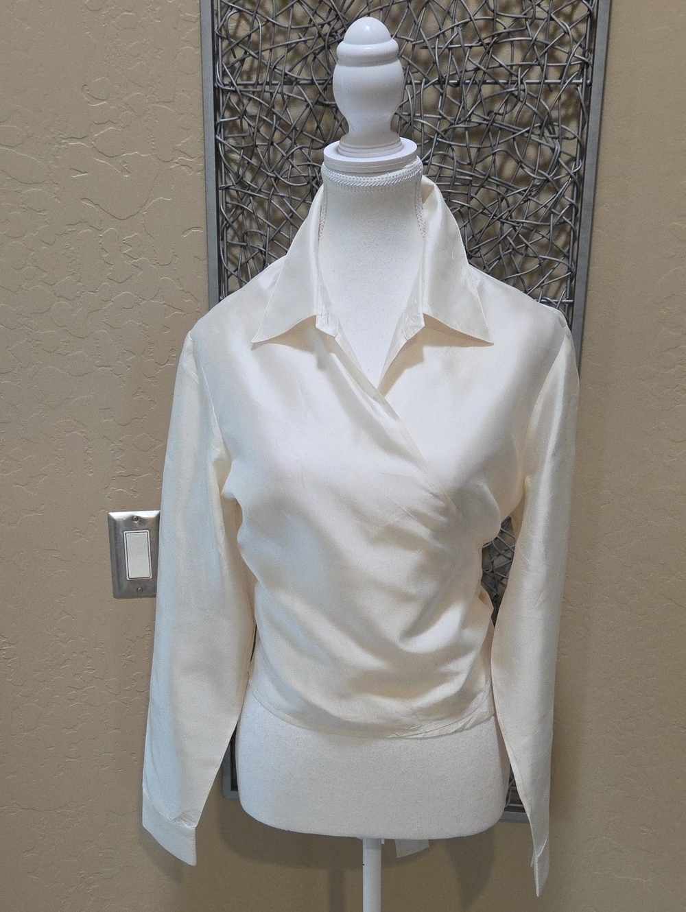 Jones New York Silk Women’s Cream Wrap-Style Long Sleeve Blouse